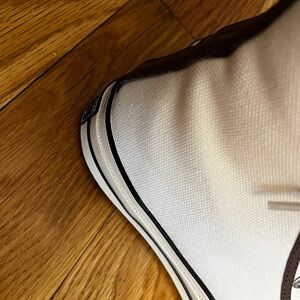 Chuck Taylor converse